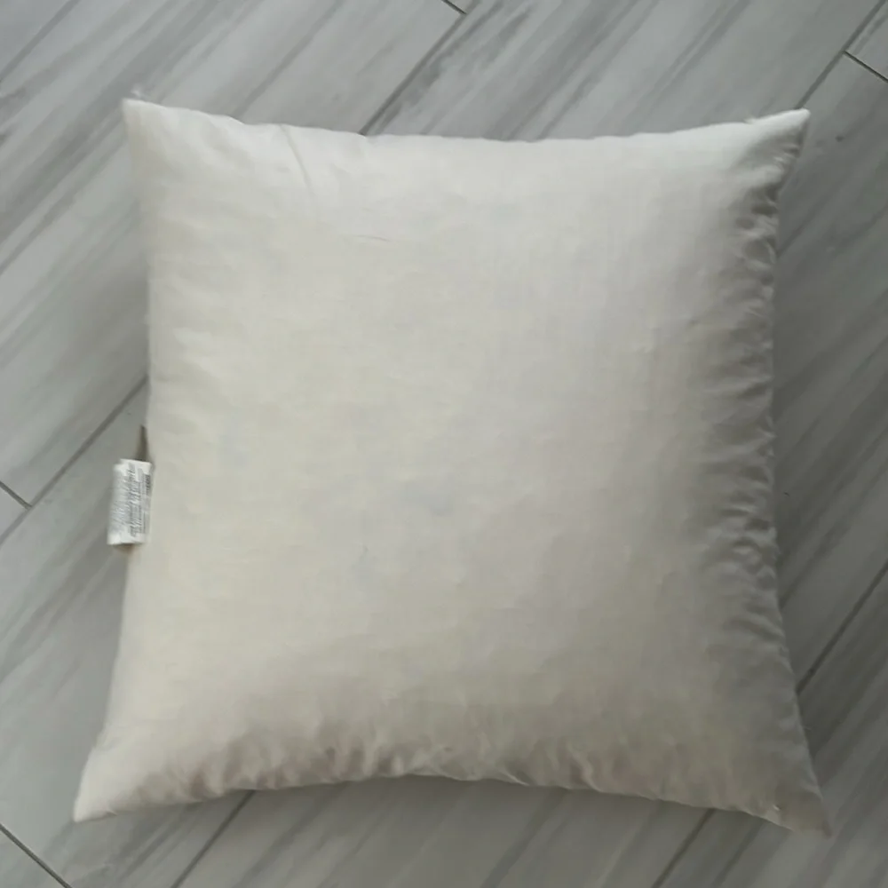Pottery Barn Sea Shell Coastal Inspired Oversized Decorative Accent Pillow